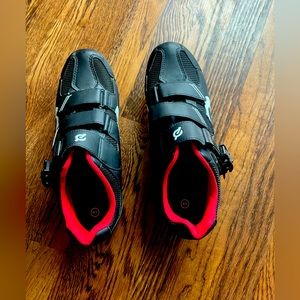 Peloton shoes size 41